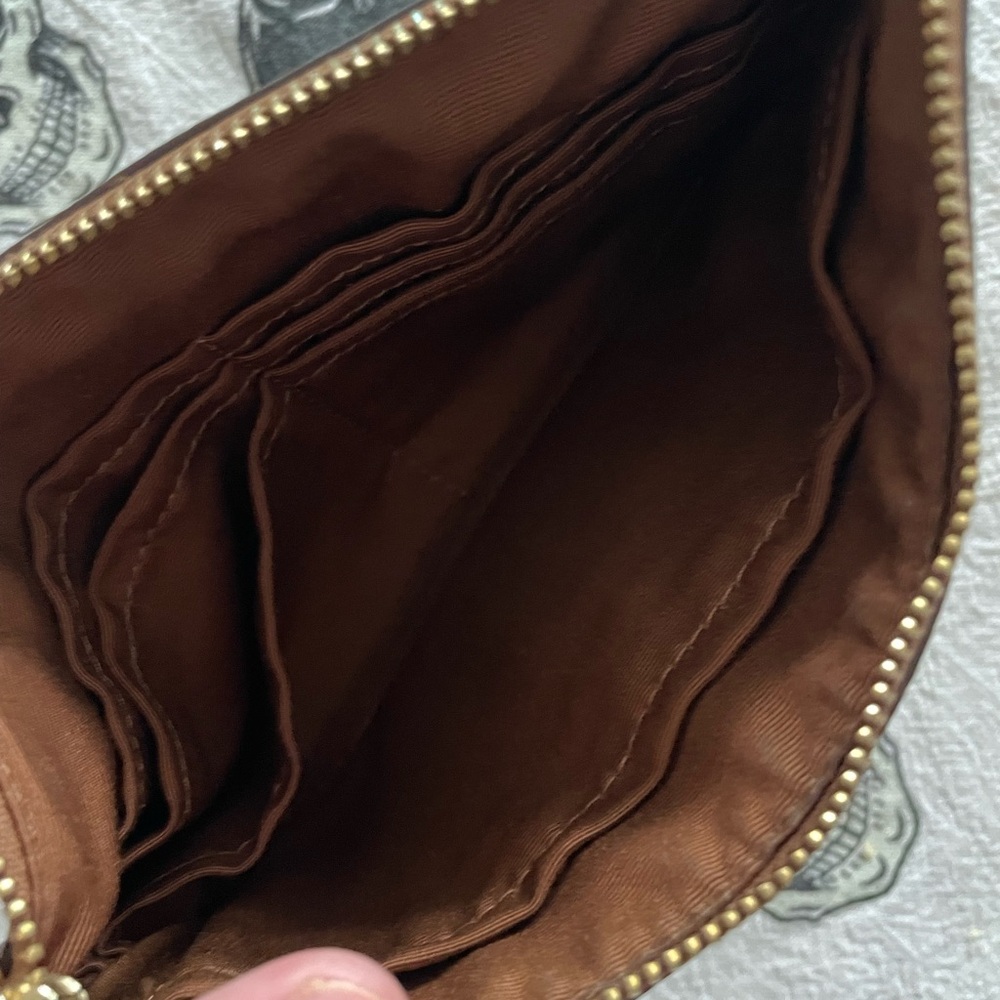 Coach large Wristlet - Picture 7 of 9